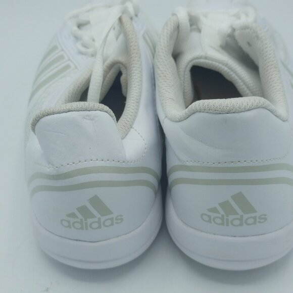 Women Girls White Grey Adidas Triple Cheer Sneakers Size 9 Model #111089250 - Picture 10 of 16